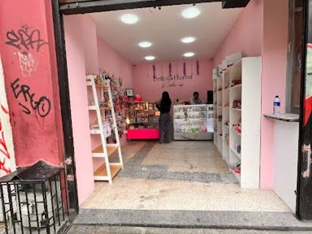 Casa de 3 alcobas en venta en Las Nieves, Bogotá, 1000 m² · foto 3 de 20