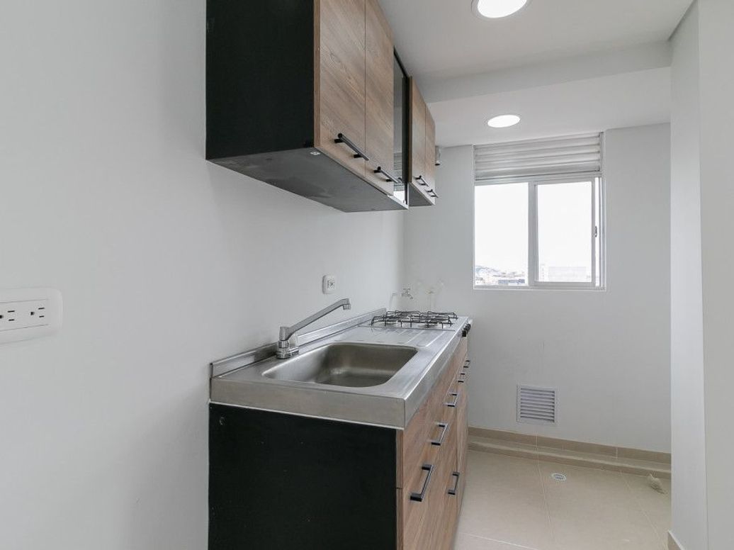 Apartamento de 2 alcobas en venta en Las Nieves, Bogotá, 37 m² · foto 10 de 20