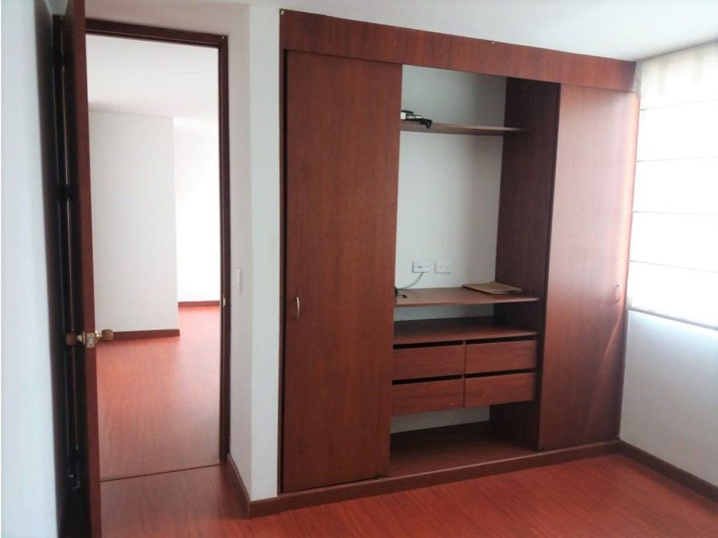 Apartaestudio en venta en Britalia Norte, Bogotá, 38 m² · foto 10 de 12