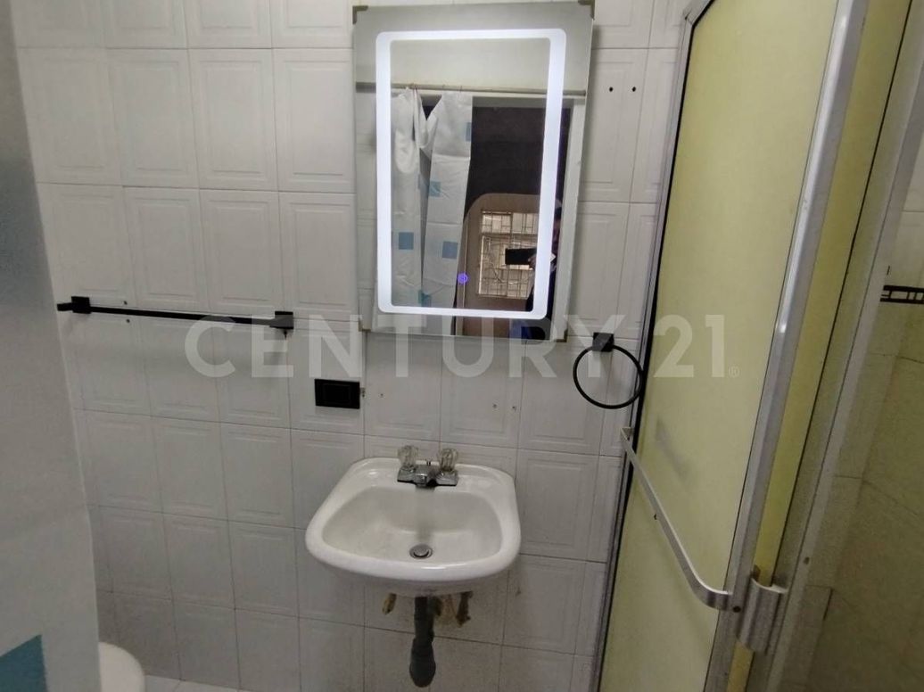 Apartamento de 1 alcoba en venta en La Favorita, Bogotá, 54 m² · foto 12 de 15