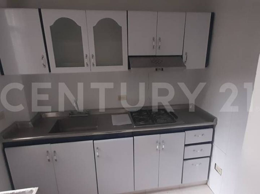 Apartamento de 1 alcoba en venta en La Favorita, Bogotá, 54 m² · foto 8 de 15