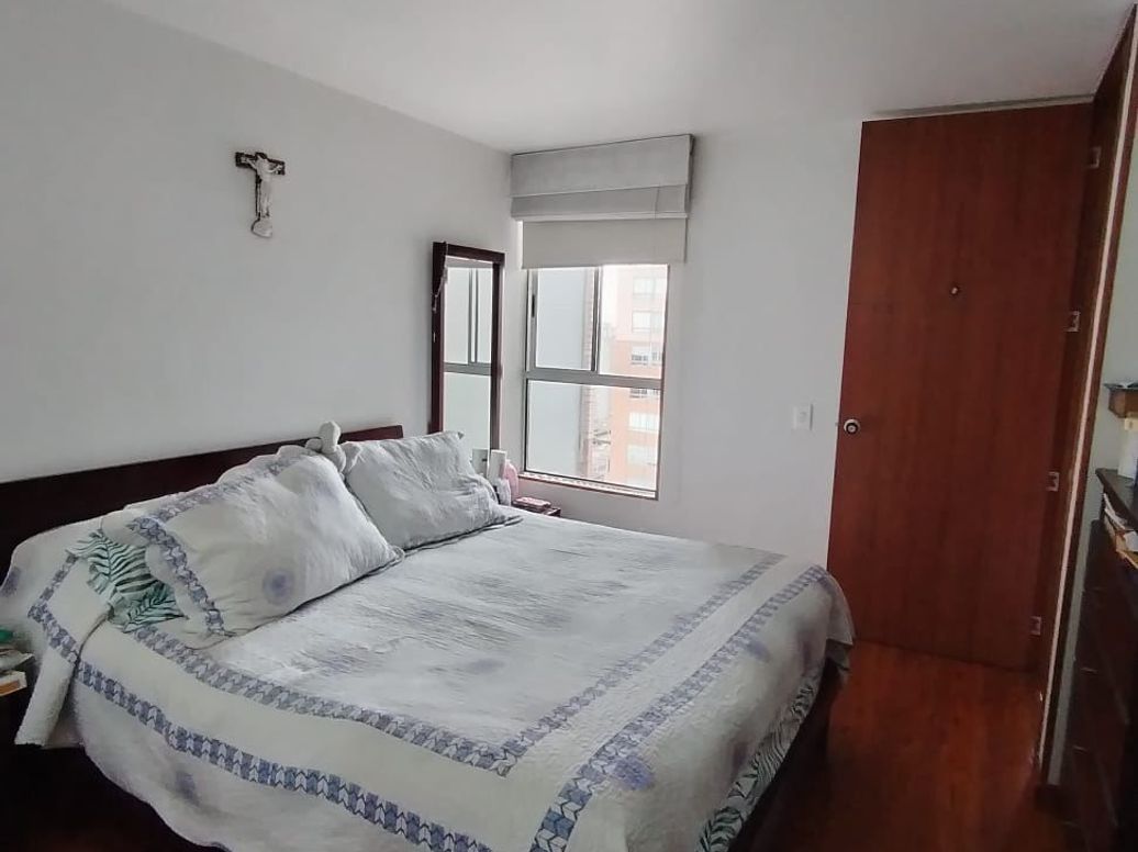 Apartamento de 3 alcobas en venta en La Felicidad, Bogotá, 71 m² · foto 10 de 20
