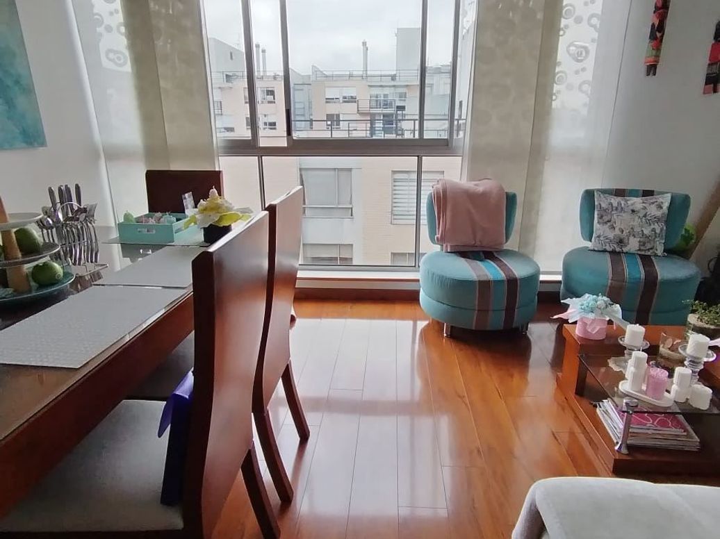 Apartamento de 3 alcobas en venta en La Felicidad, Bogotá, 71 m² · foto 4 de 20