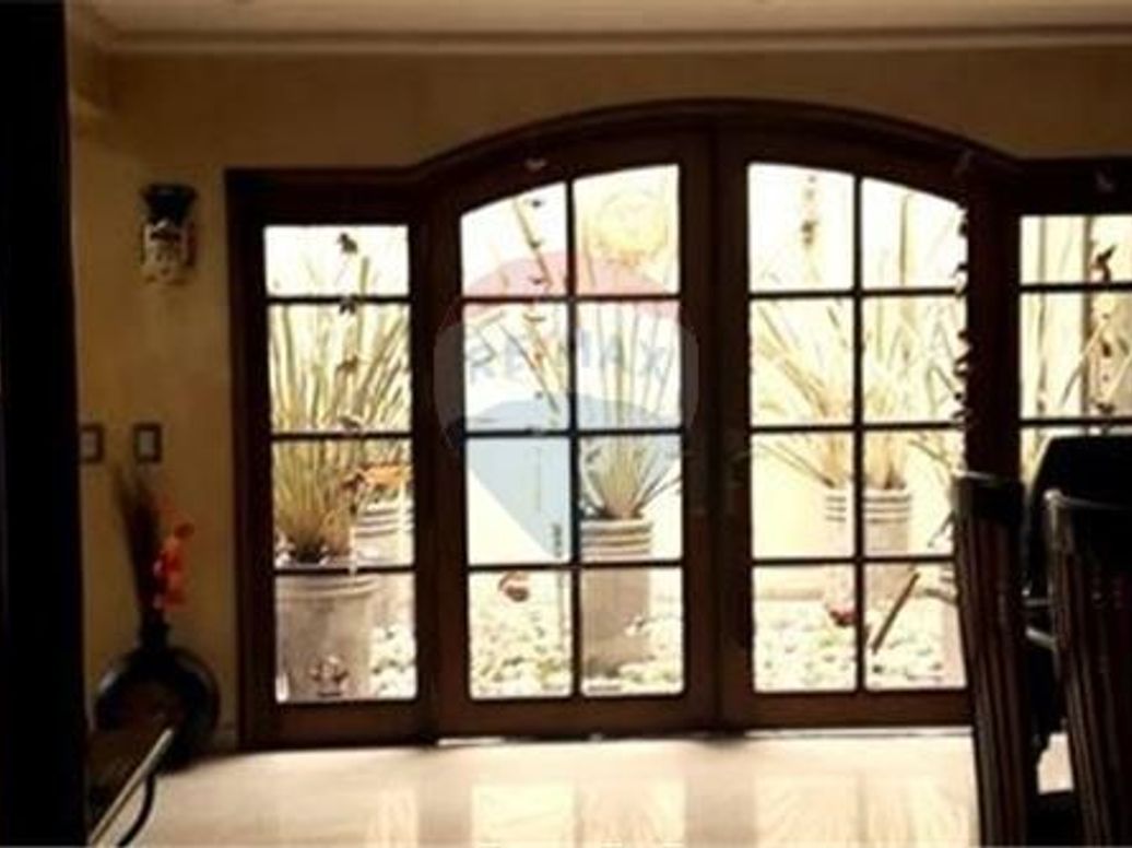 Casa de 6 alcobas en venta en Santa Ana Occidental, Bogotá, 540 m² · foto 8 de 13