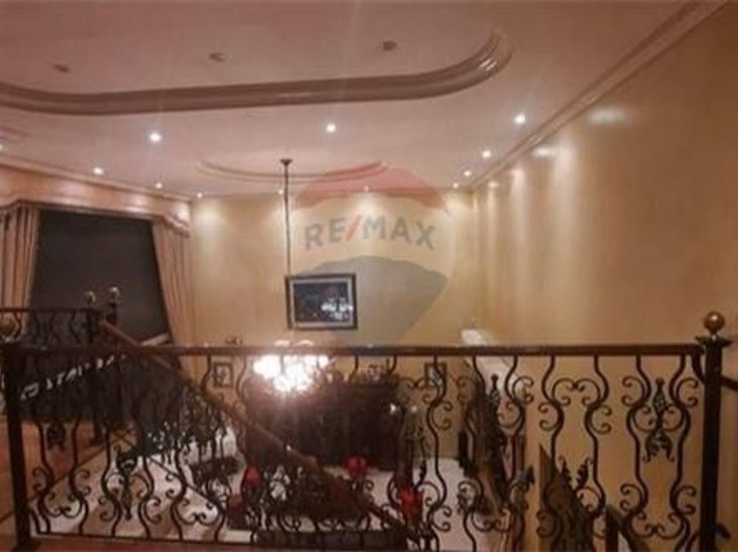 Casa de 6 alcobas en venta en Santa Ana Occidental, Bogotá, 540 m² · foto 9 de 13