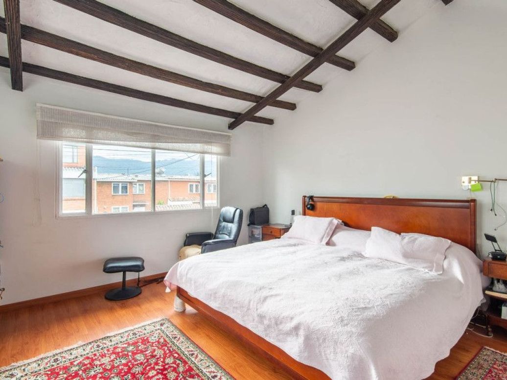 Casa de 3 alcobas en venta en Las Margaritas, Bogotá, 216 m² · foto 14 de 19