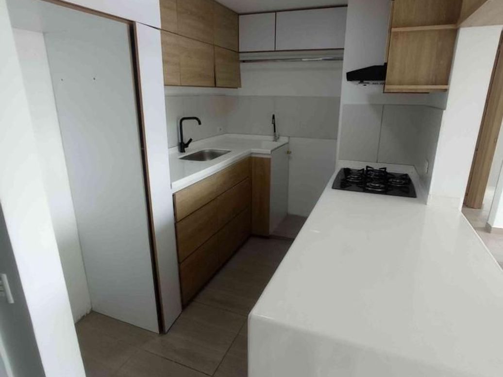 Apartamento de 3 alcobas en venta en Granjas Del Dorado, Bogotá, 47 m² · foto 4 de 20