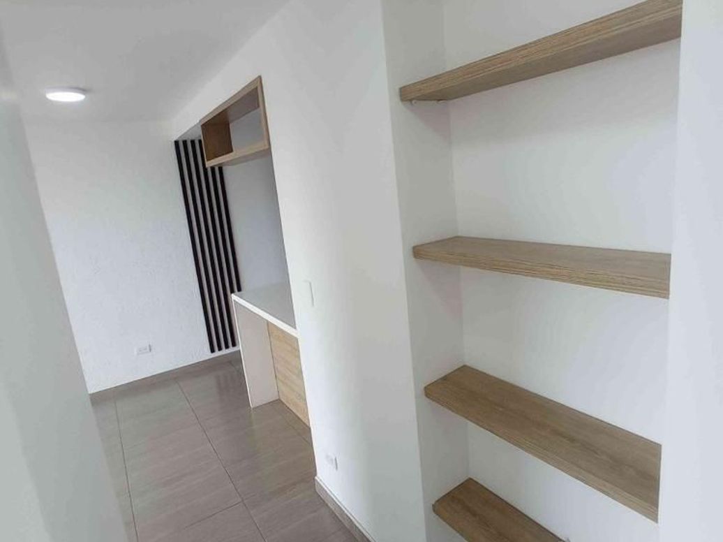 Apartamento de 3 alcobas en venta en Granjas Del Dorado, Bogotá, 47 m² · foto 8 de 20