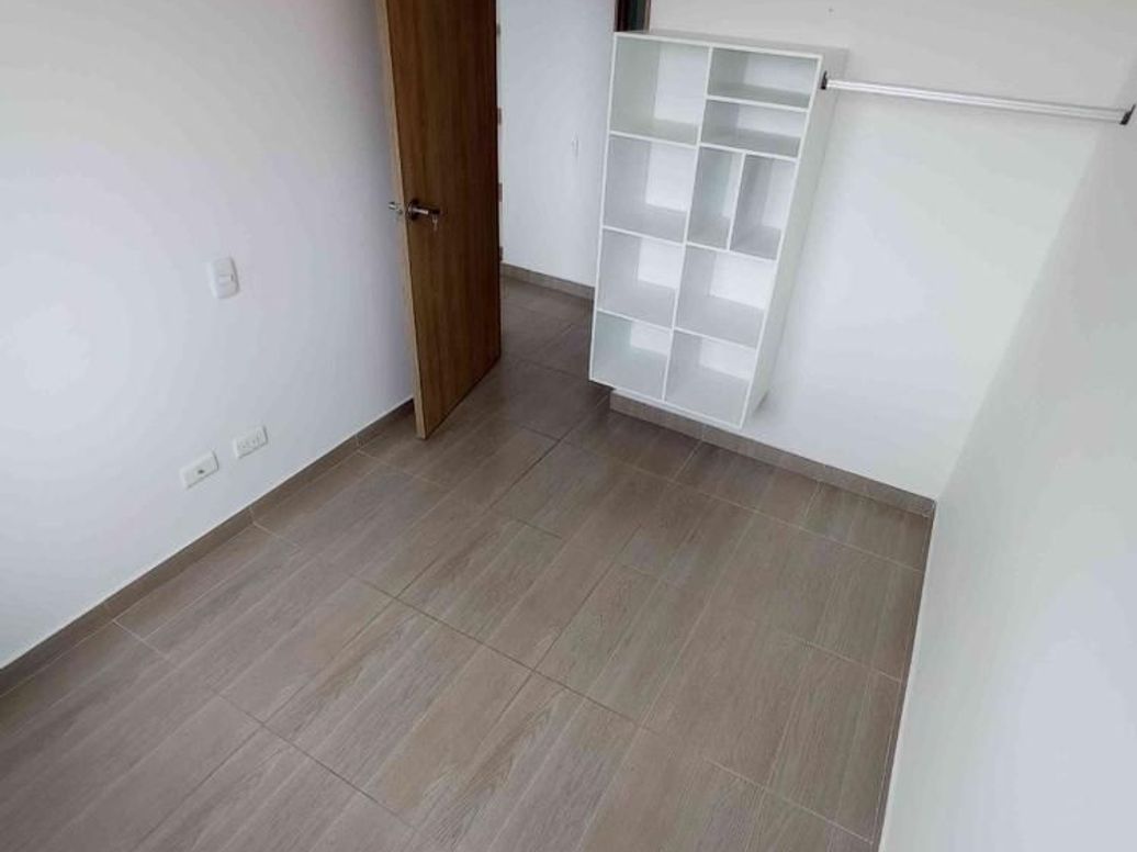 Apartamento de 3 alcobas en venta en Granjas Del Dorado, Bogotá, 47 m² · foto 12 de 20