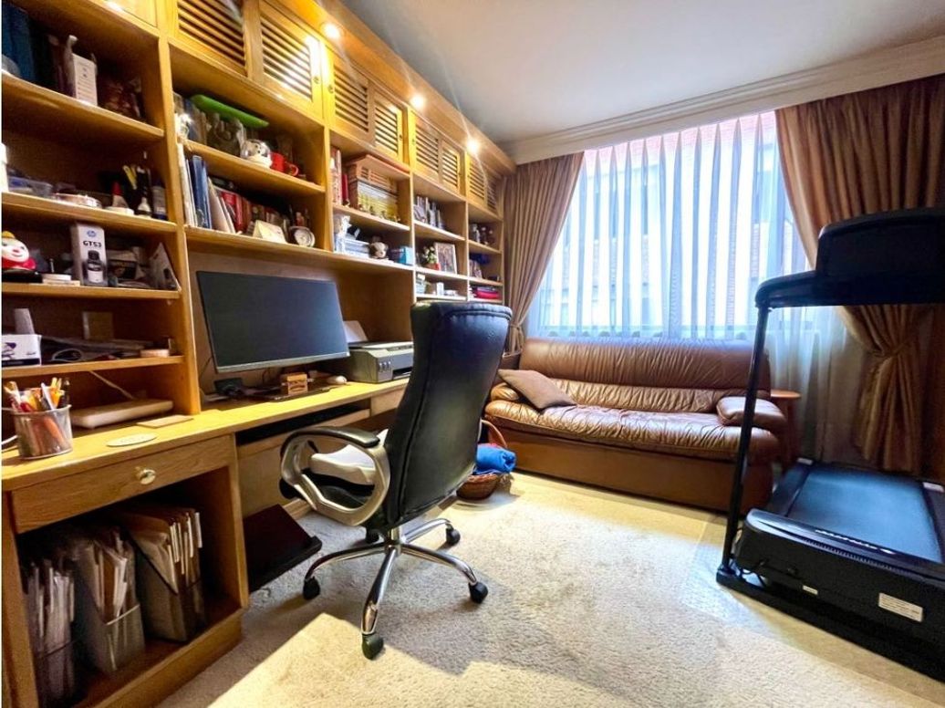 Apartamento de 3 alcobas en venta en Chico, Bogotá, 140 m² · foto 13 de 20