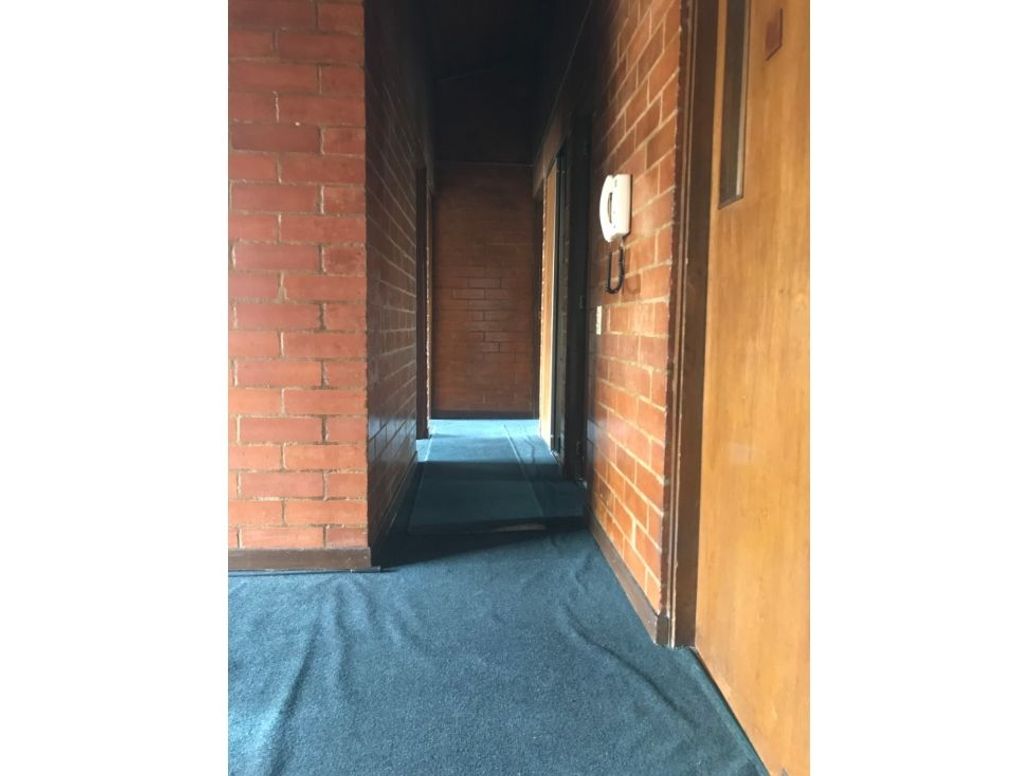 Apartamento de 2 alcobas en venta en Centro Fontibon, Bogotá, 69 m² · foto 6 de 14