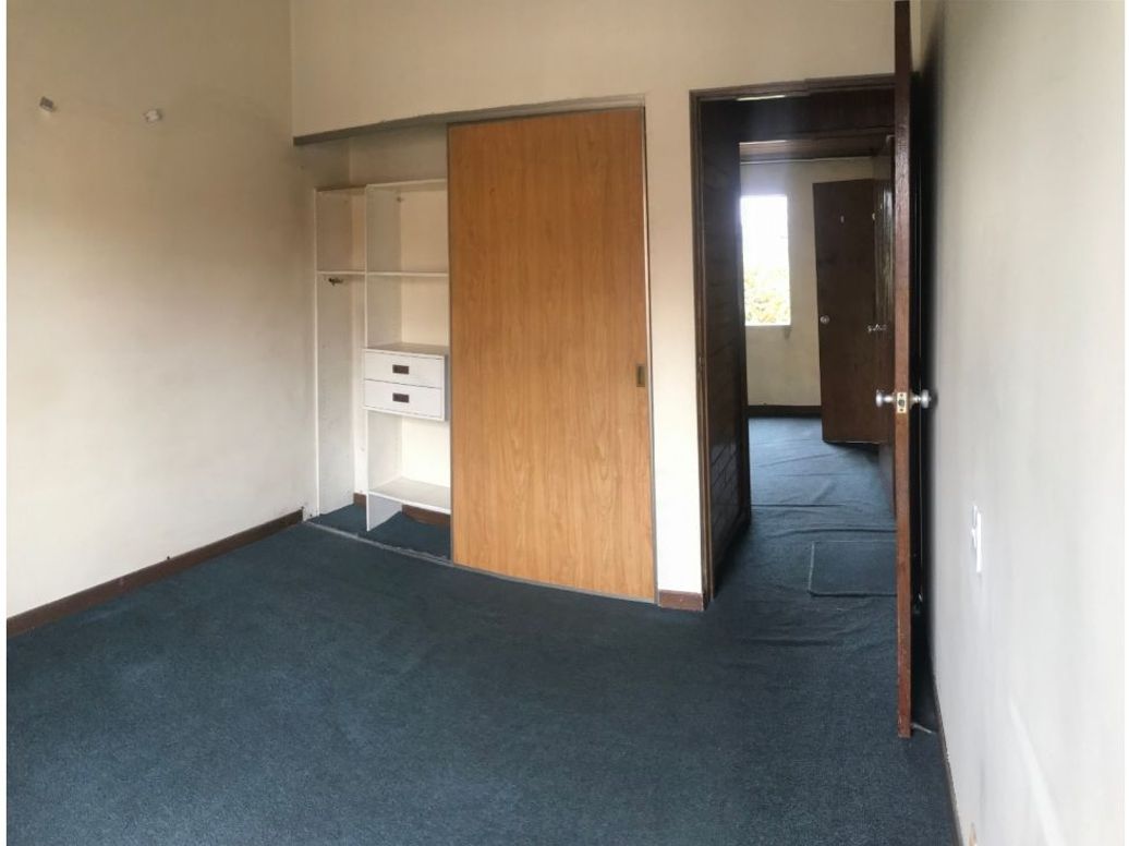 Apartamento de 2 alcobas en venta en Centro Fontibon, Bogotá, 69 m² · foto 12 de 14