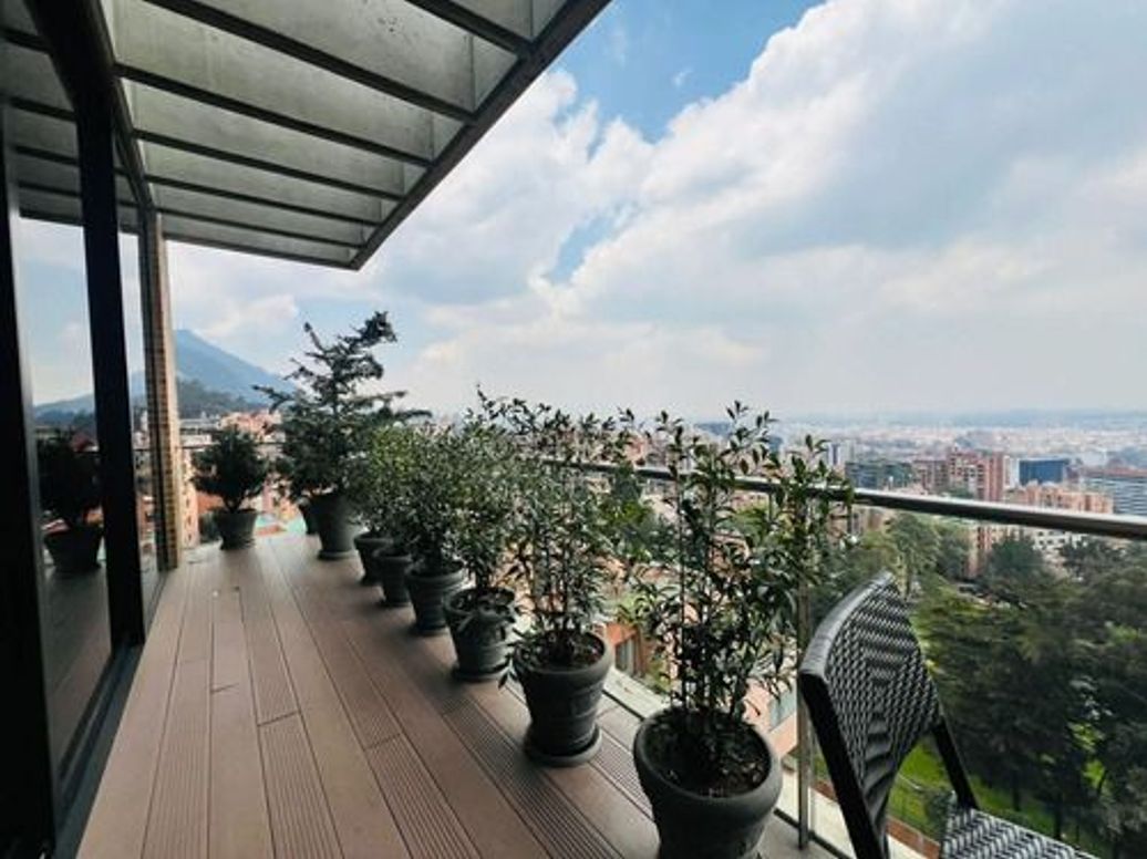 Apartamento de 3 alcobas en venta en Bellavista, Bogotá, 265 m² · foto 9 de 12