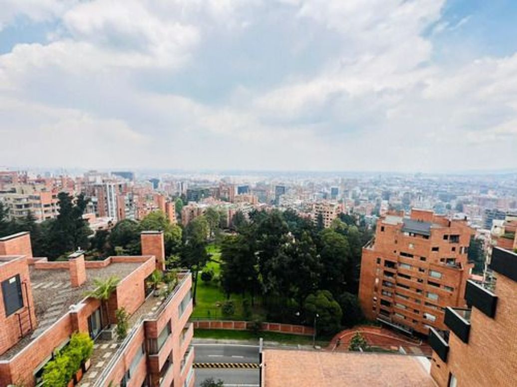 Apartamento de 3 alcobas en venta en Bellavista, Bogotá, 265 m² · foto 11 de 12