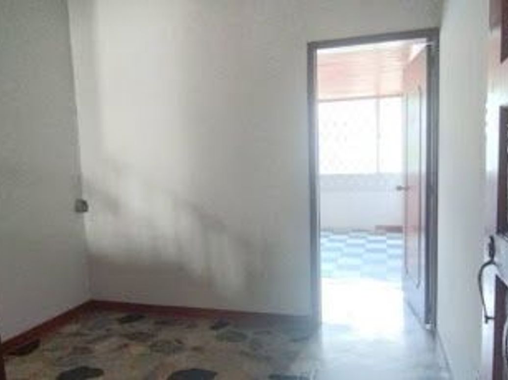 Casa de 4 alcobas en venta en Normandía, Bogotá, 270 m² · foto 17 de 20