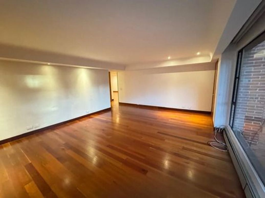 Apartamento de 5 alcobas en venta en Bellavista, Bogotá, 440 m² · foto 8 de 12