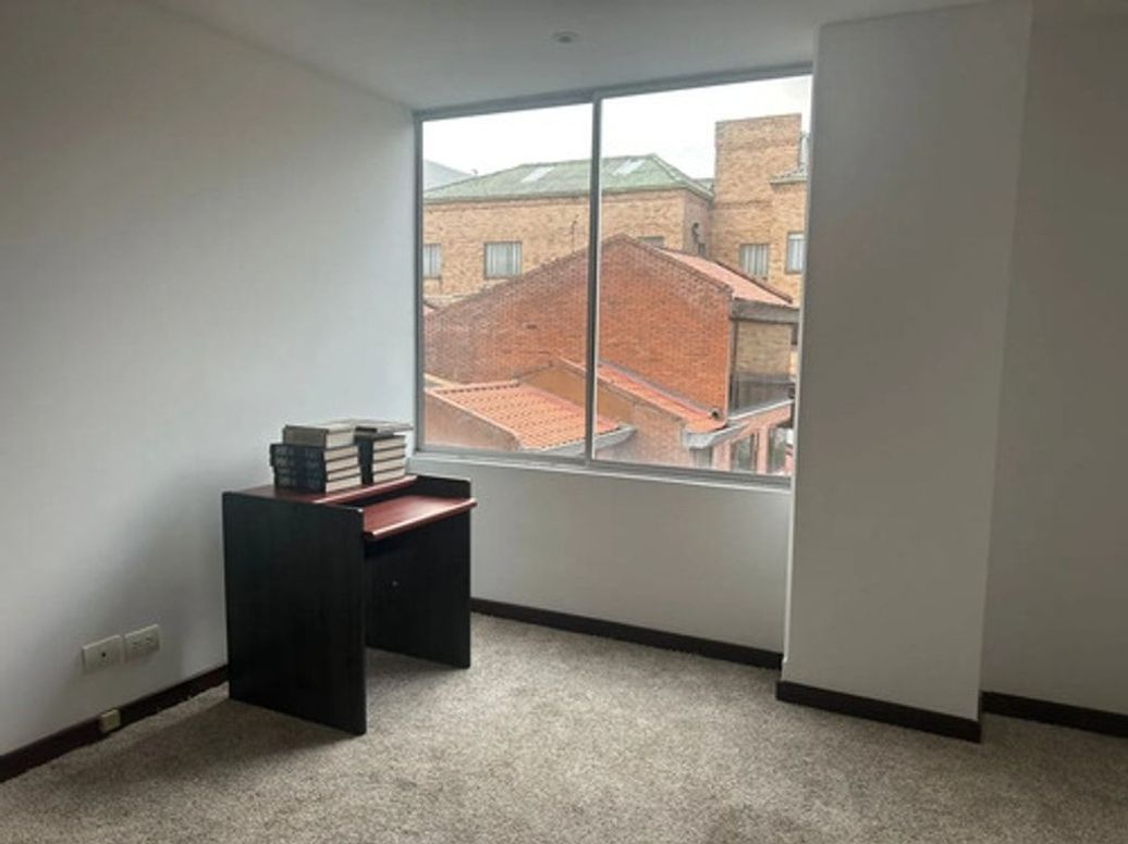 Apartamento de 3 alcobas en venta en Santa Barbara Occidental, Bogotá, 161 m² · foto 19 de 20