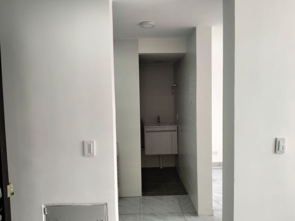 Apartamento de 1 alcoba en venta en Fontibón, Bogotá, 32 m² · foto 8 de 17
