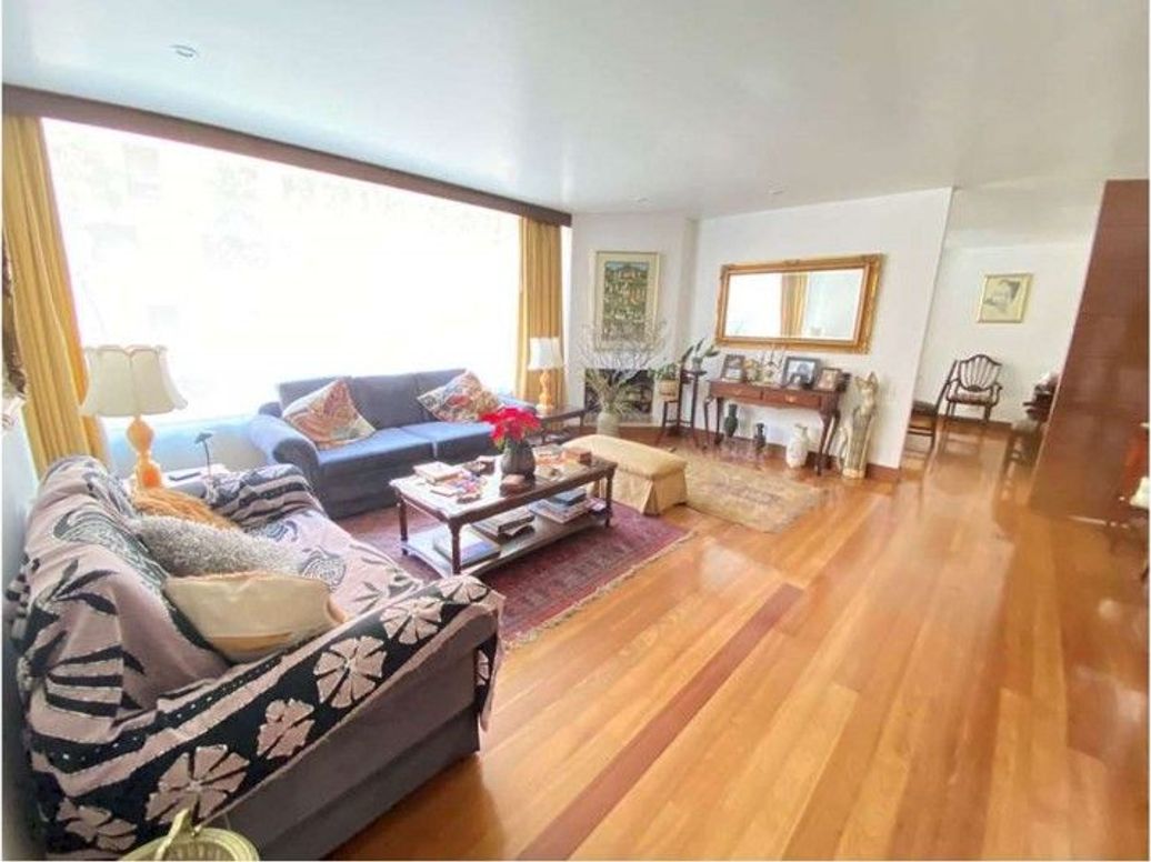Apartamento de 4 alcobas en venta en Antiguo Country, Bogotá, 182 m² · foto 3 de 20