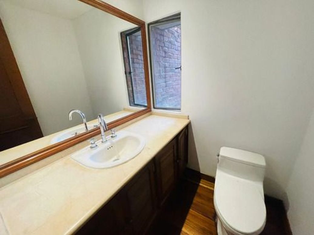 Apartamento de 3 alcobas en venta en Bellavista, Bogotá, 230 m² · foto 9 de 12