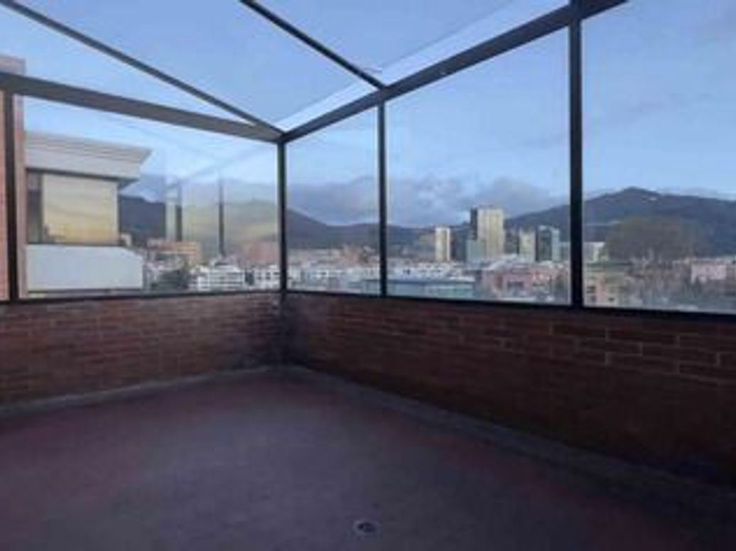 Apartamento de 3 alcobas en venta en Unicentro, Bogotá, 361 m² · foto 12 de 12