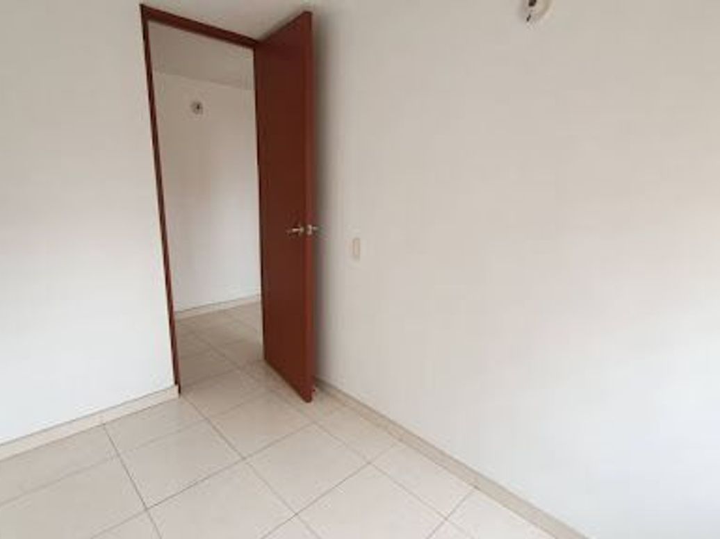 Apartamento de 3 alcobas en venta en El Porvenir, Bogotá, 51 m² · foto 11 de 18