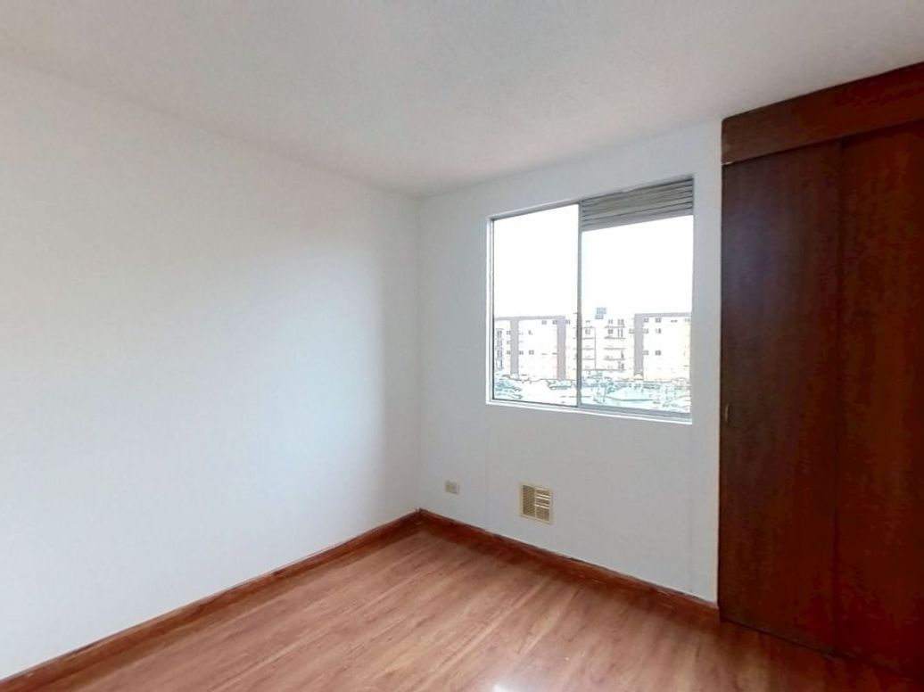Apartamento de 3 alcobas en venta en Ub. La Gran Granada, Bogotá, 70 m² · foto 7 de 20