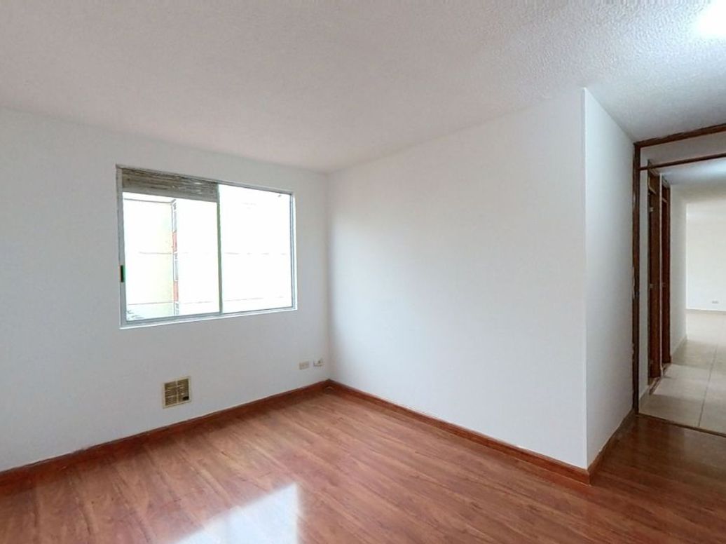 Apartamento de 3 alcobas en venta en Ub. La Gran Granada, Bogotá, 70 m² · foto 4 de 20