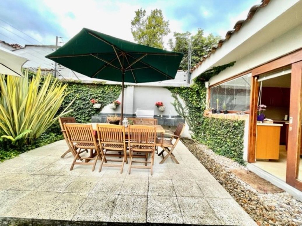 Casa de 5 alcobas en venta en Santa Barbara Alta, Bogotá, 334 m² · foto 7 de 20