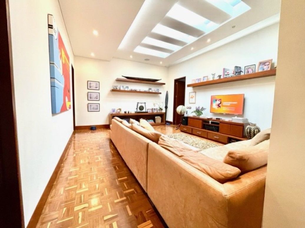 Casa de 5 alcobas en venta en Santa Barbara Alta, Bogotá, 334 m² · foto 18 de 20