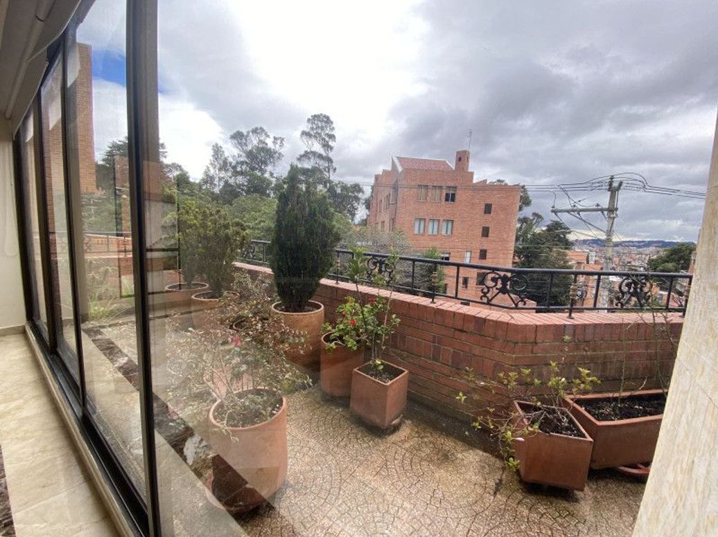 Apartamento de 3 alcobas en venta en A.S.D., Bogotá, 203 m² · foto 4 de 18