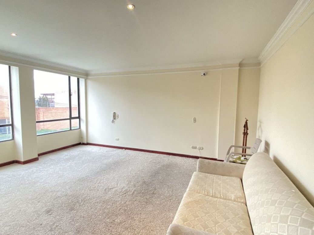 Apartamento de 3 alcobas en venta en A.S.D., Bogotá, 203 m² · foto 6 de 18