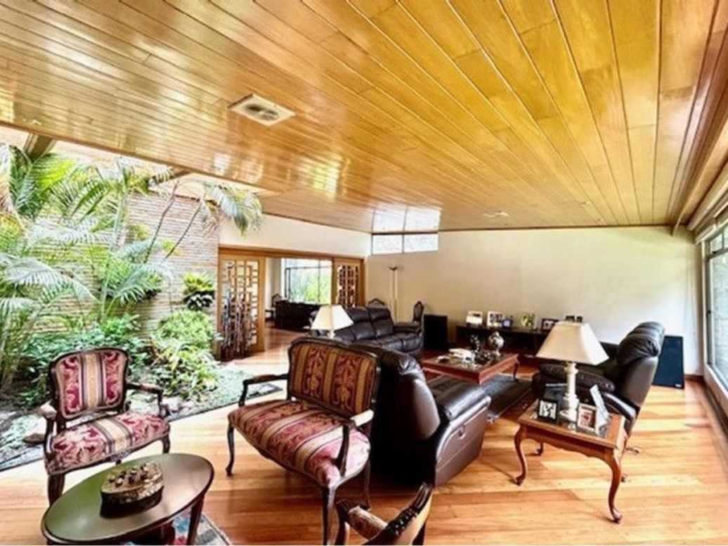 Casa de 5 alcobas en venta en Chico Norte Et. Iii, Bogotá, 798 m² · foto 5 de 20