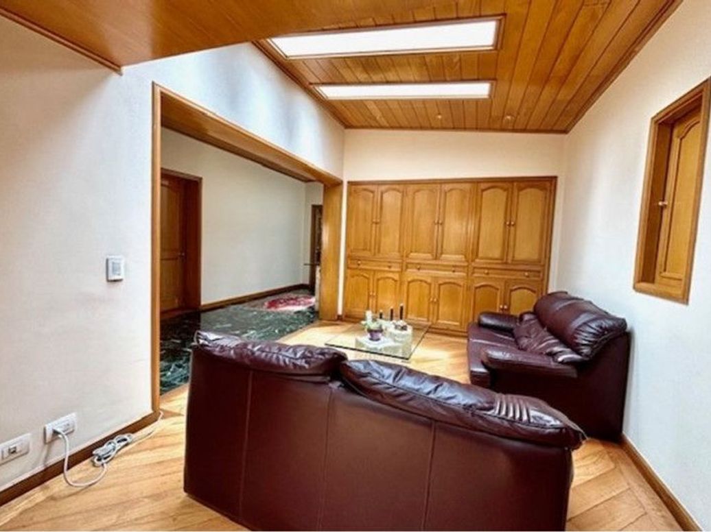 Casa de 5 alcobas en venta en Chico Norte Et. Iii, Bogotá, 798 m² · foto 11 de 20