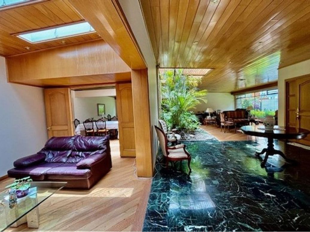 Casa de 5 alcobas en venta en Chico Norte Et. Iii, Bogotá, 798 m² · foto 16 de 20