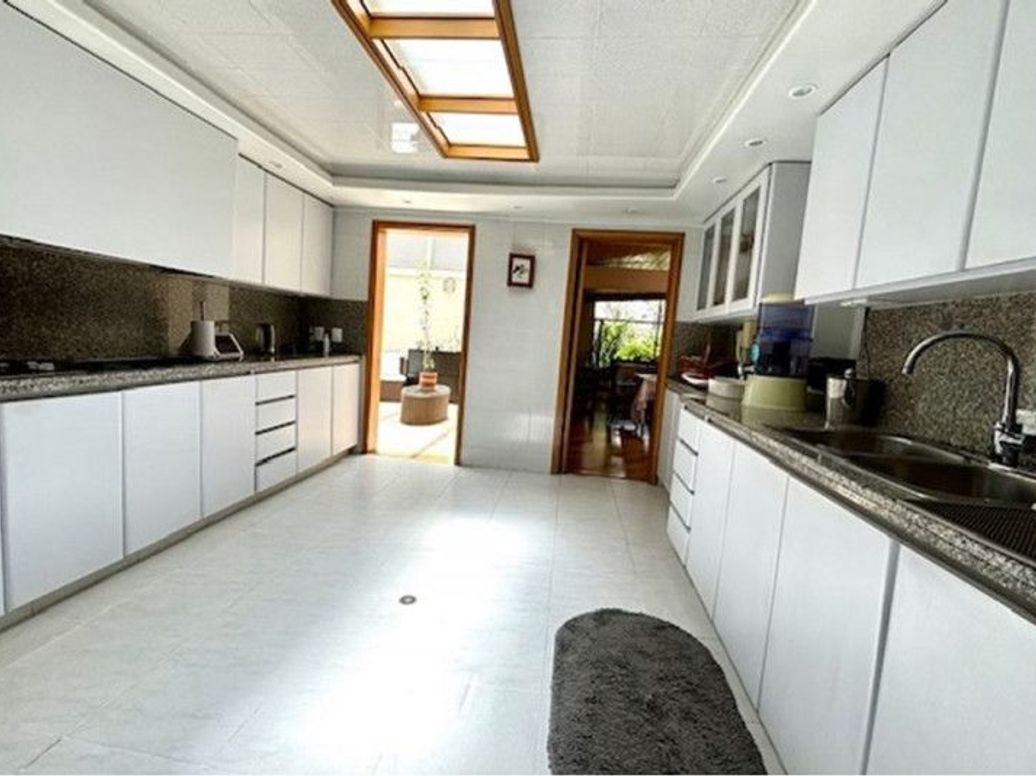 Casa de 5 alcobas en venta en Chico Norte Et. Iii, Bogotá, 798 m² · foto 19 de 20