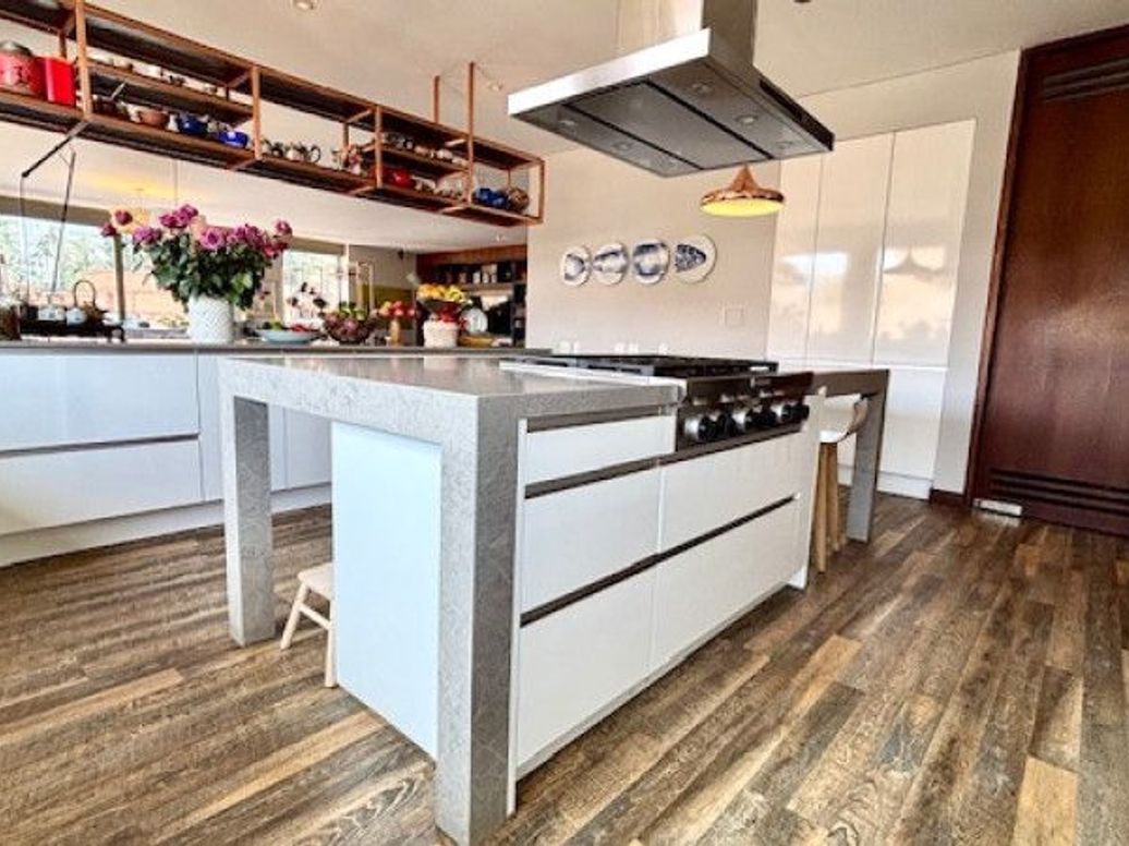 Apartamento de 3 alcobas en venta en Chicó Norte, Bogotá, 311 m² · foto 9 de 20