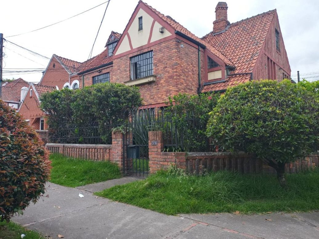 Casa en venta en Quinta Camacho, Bogotá · foto 6 de 20