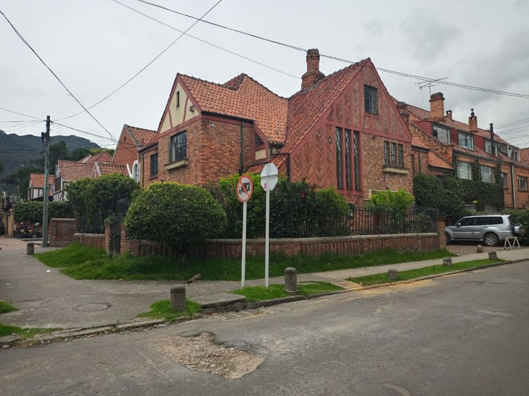 Casa en venta en Quinta Camacho, Bogotá · foto 4 de 20