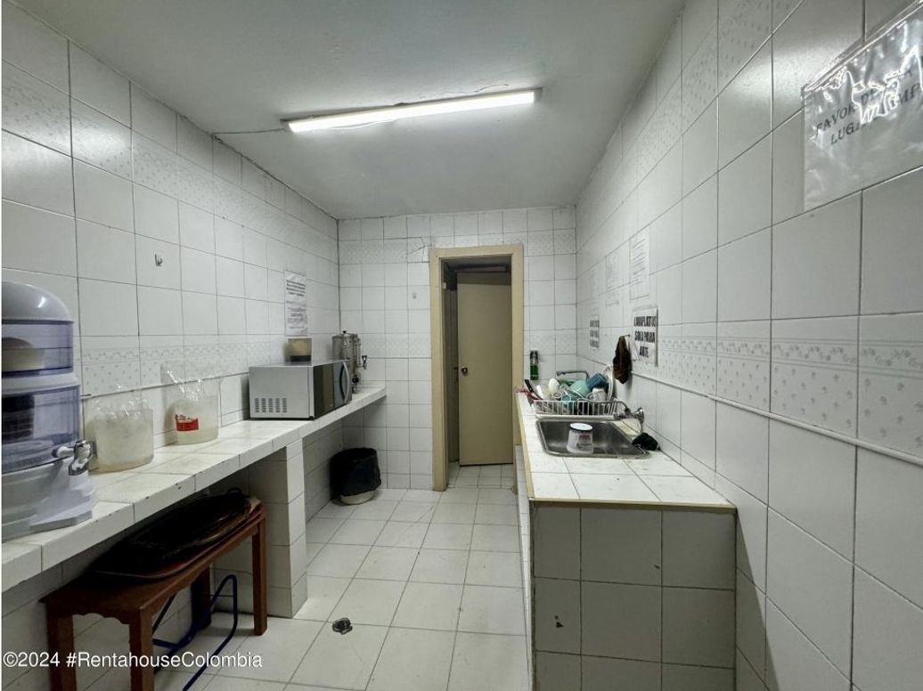 Casa de 7 alcobas en venta en Chapinero, Bogotá, 659 m² · foto 19 de 20