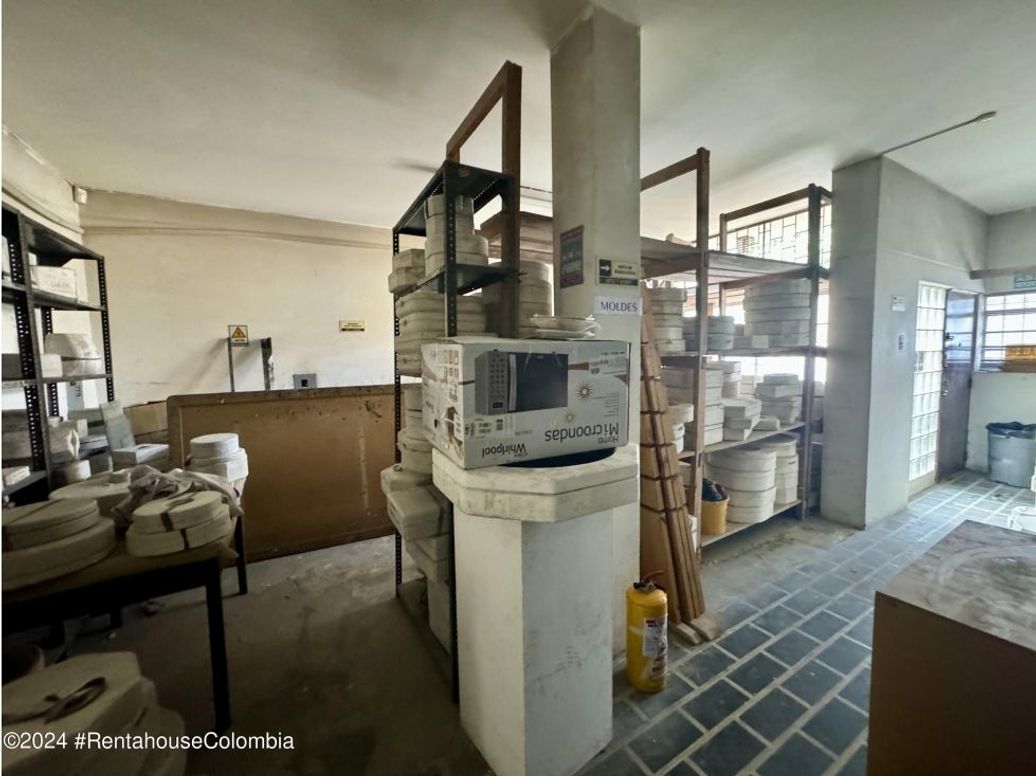 Casa de 7 alcobas en venta en Chapinero, Bogotá, 659 m² · foto 7 de 20