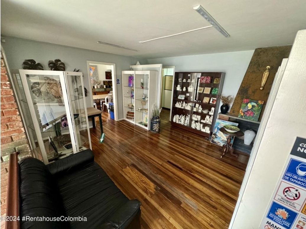Casa de 7 alcobas en venta en Chapinero, Bogotá, 659 m² · foto 13 de 20