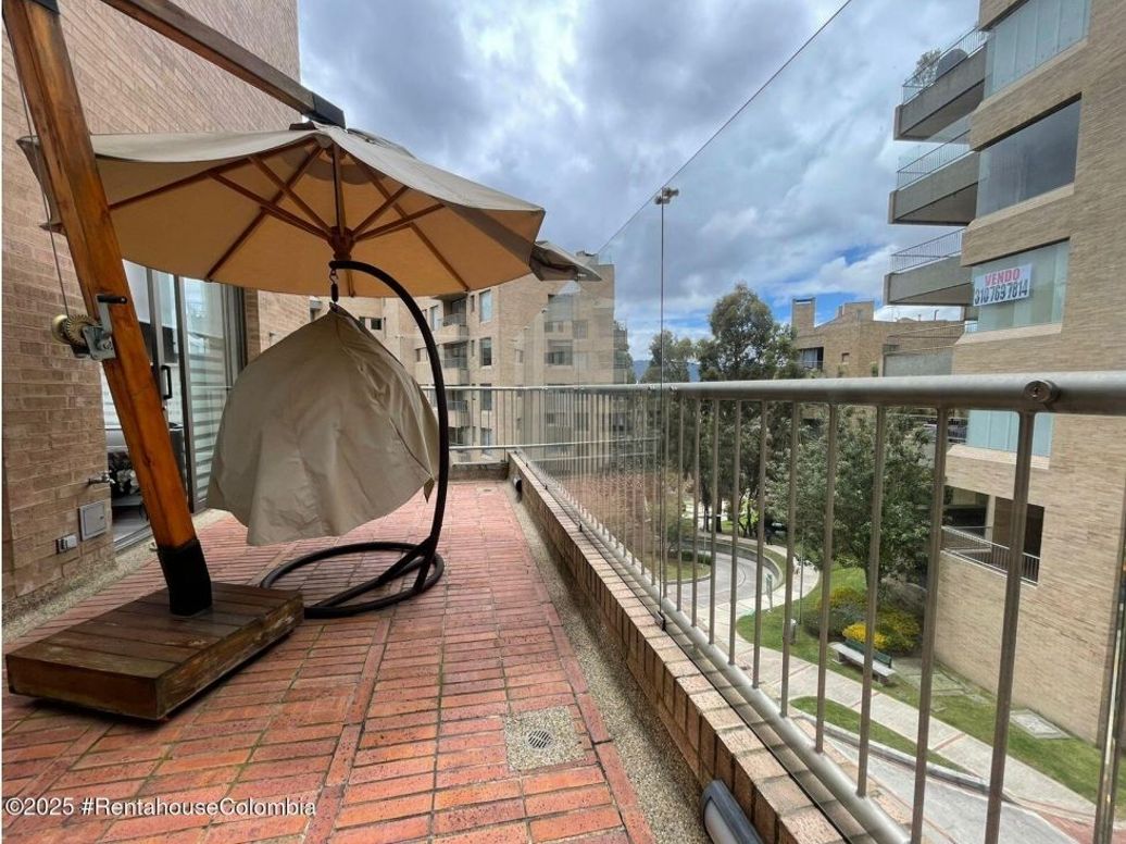 Apartamento de 4 alcobas en venta en Colinas De Suba, Bogotá, 279 m² · foto 10 de 20