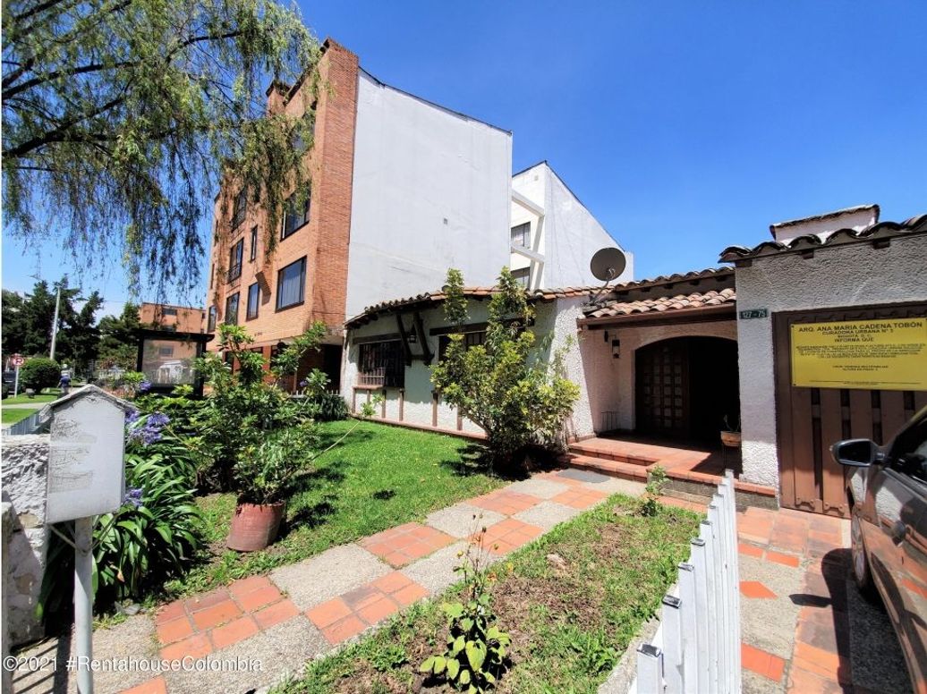 Casa de 4 alcobas en venta en La Calleja, Bogotá, 280 m² · foto 2 de 20