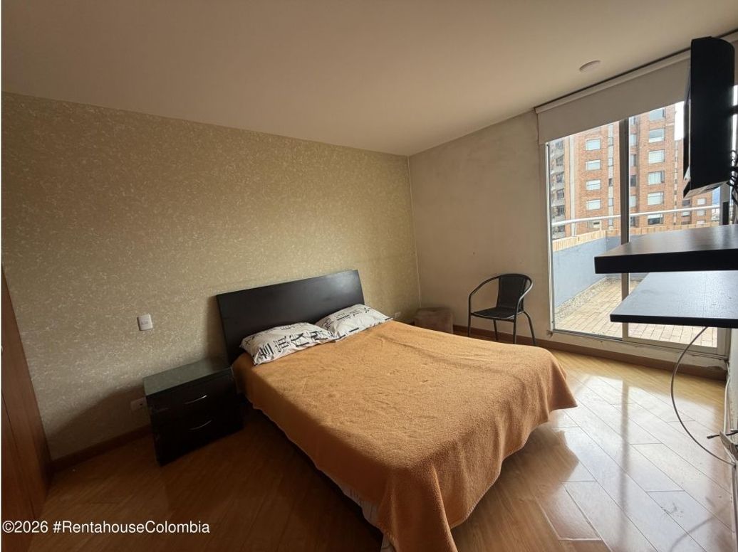 Apartamento de 4 alcobas en venta en Gratamira, Bogotá, 195 m² · foto 19 de 20