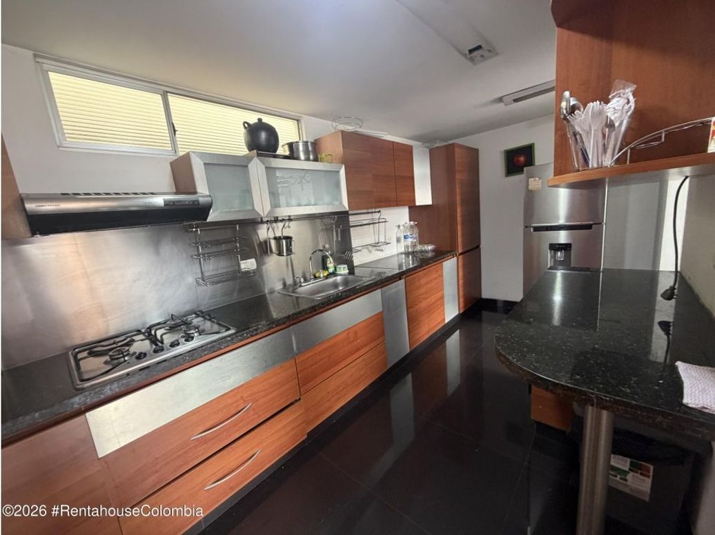 Apartamento de 4 alcobas en venta en Gratamira, Bogotá, 195 m² · foto 9 de 20