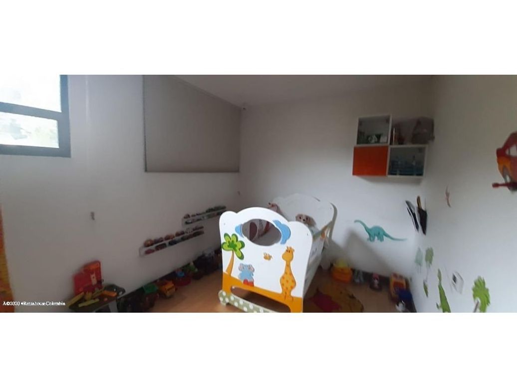 Casa de 4 alcobas en venta en Provenza, Bogotá, 290 m² · foto 14 de 20