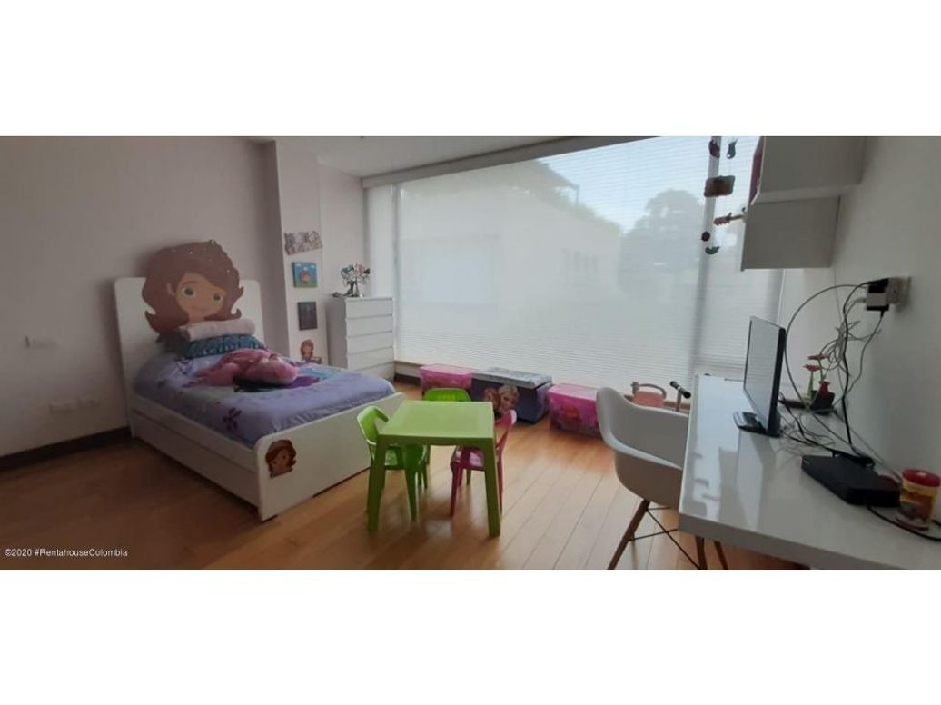 Casa de 4 alcobas en venta en Provenza, Bogotá, 290 m² · foto 12 de 20