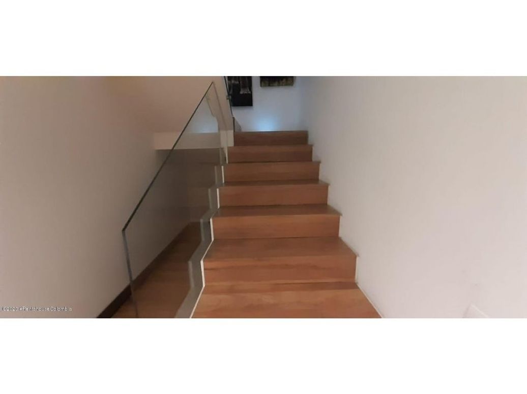 Casa de 4 alcobas en venta en Provenza, Bogotá, 290 m² · foto 9 de 20