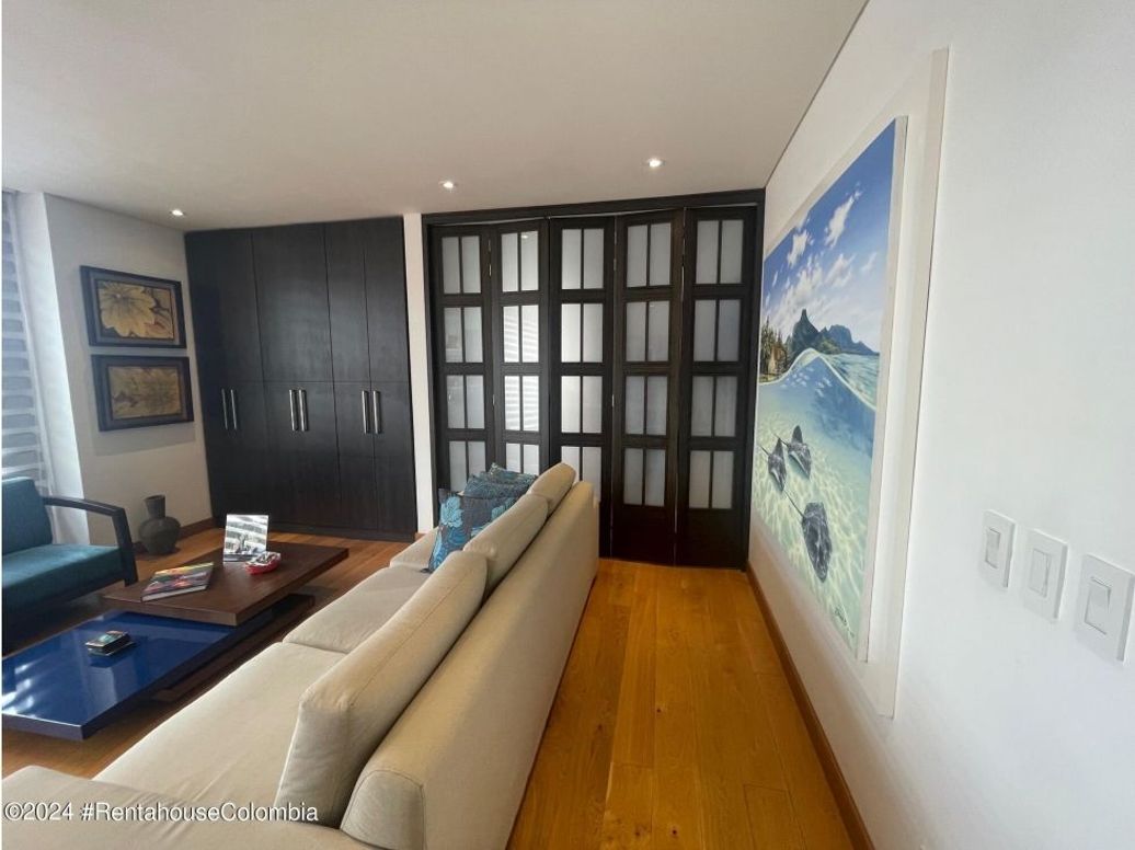Apartamento de 2 alcobas en venta en Santa Paula, Bogotá, 160 m² · foto 9 de 20